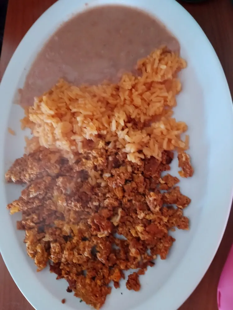 Huevos Con Chorizo